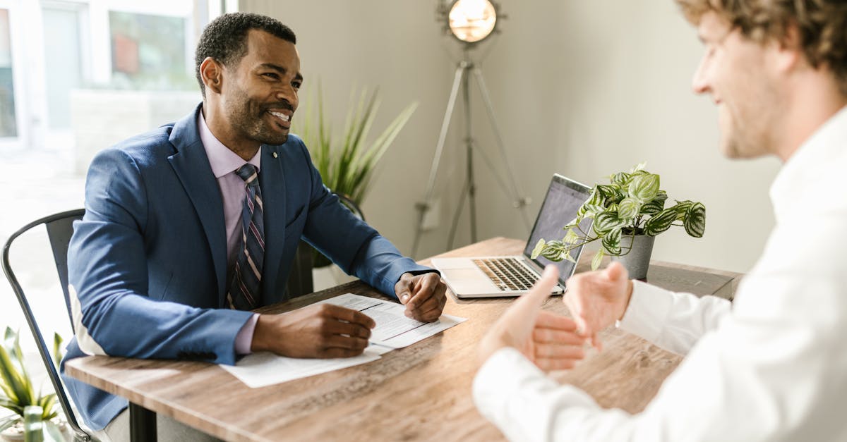 découvrez comment l'assurance emprunteur peut protéger vos prêts et garantir votre tranquillité d'esprit. retrouvez des conseils pratiques et des informations essentielles sur les couvertures disponibles pour les emprunteurs en france.