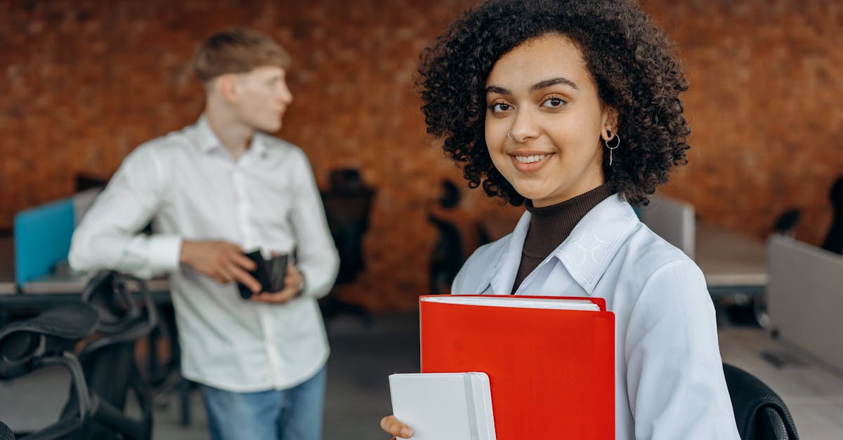 découvrez l'assurance emprunteur, un outil essentiel pour protéger votre prêt. protégez-vous et vos proches en cas d'incapacité de remboursement à cause de maladie, d'accident ou de perte d'emploi. informez-vous sur les avantages, types de couvertures et conditions pour choisir la meilleure protection.